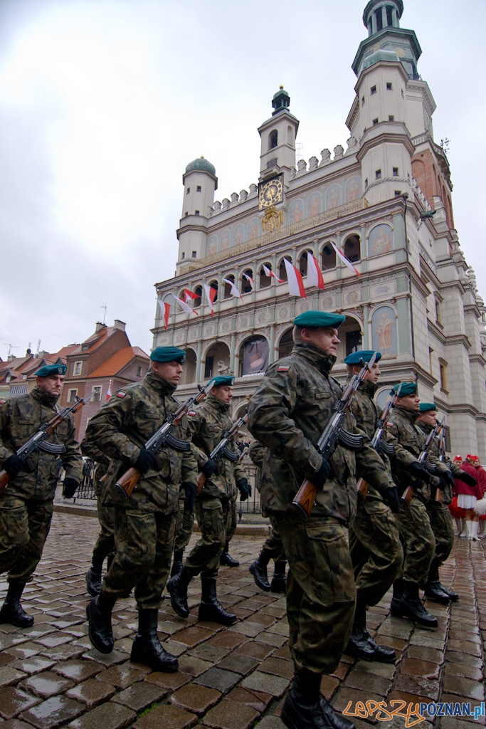 Obchody Narodowego Święta Niepodległości 11.11.2010 r. Foto: Piotr Rychter Obchody Narodowego Święta Niepodległości 11.11.2010 r. Foto: Piotr Rychter