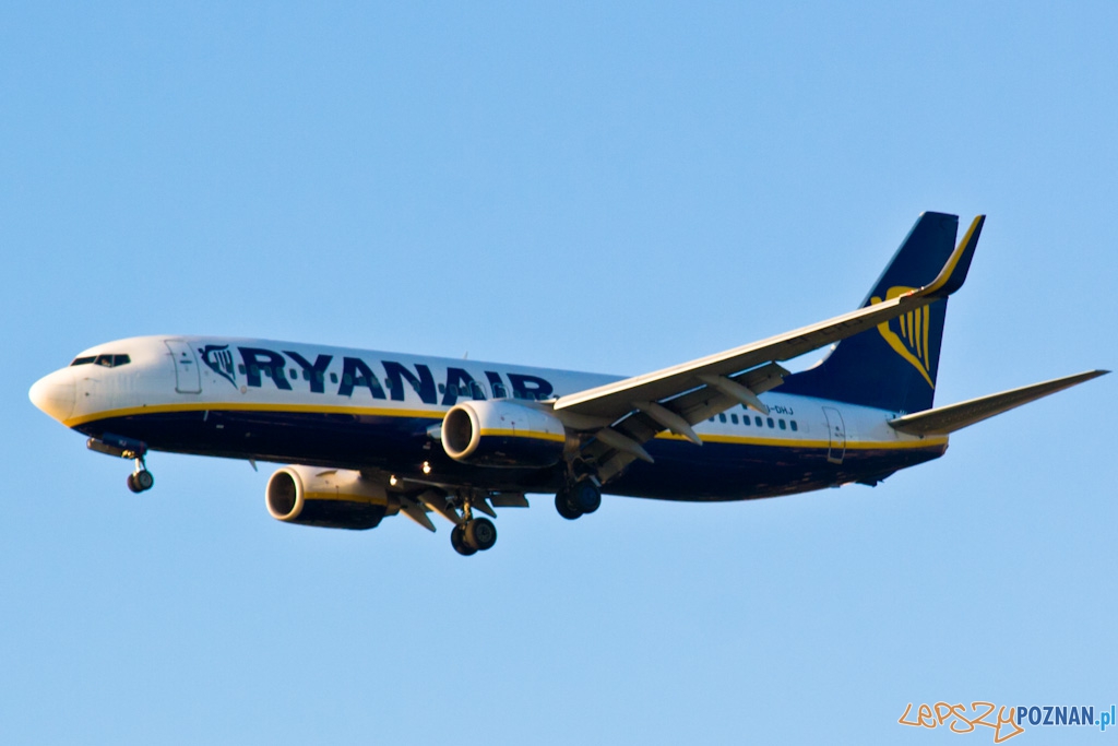 Samolot Ryanair ladowanie w Poznaniu Foto: lepszyPOZNAN.pl / Piotr Rychter