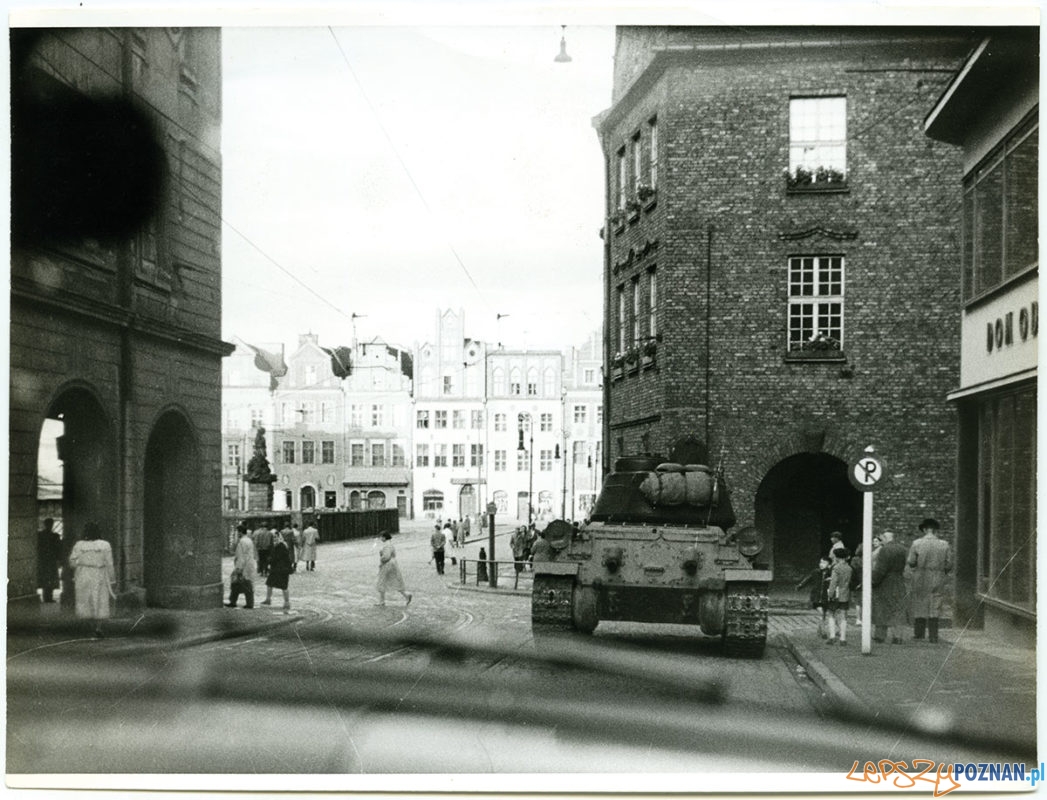 Ulica Paderewskiego i Stary Rynek - Poznań, czerwiec 1956 Foto: Peter Schaeffer